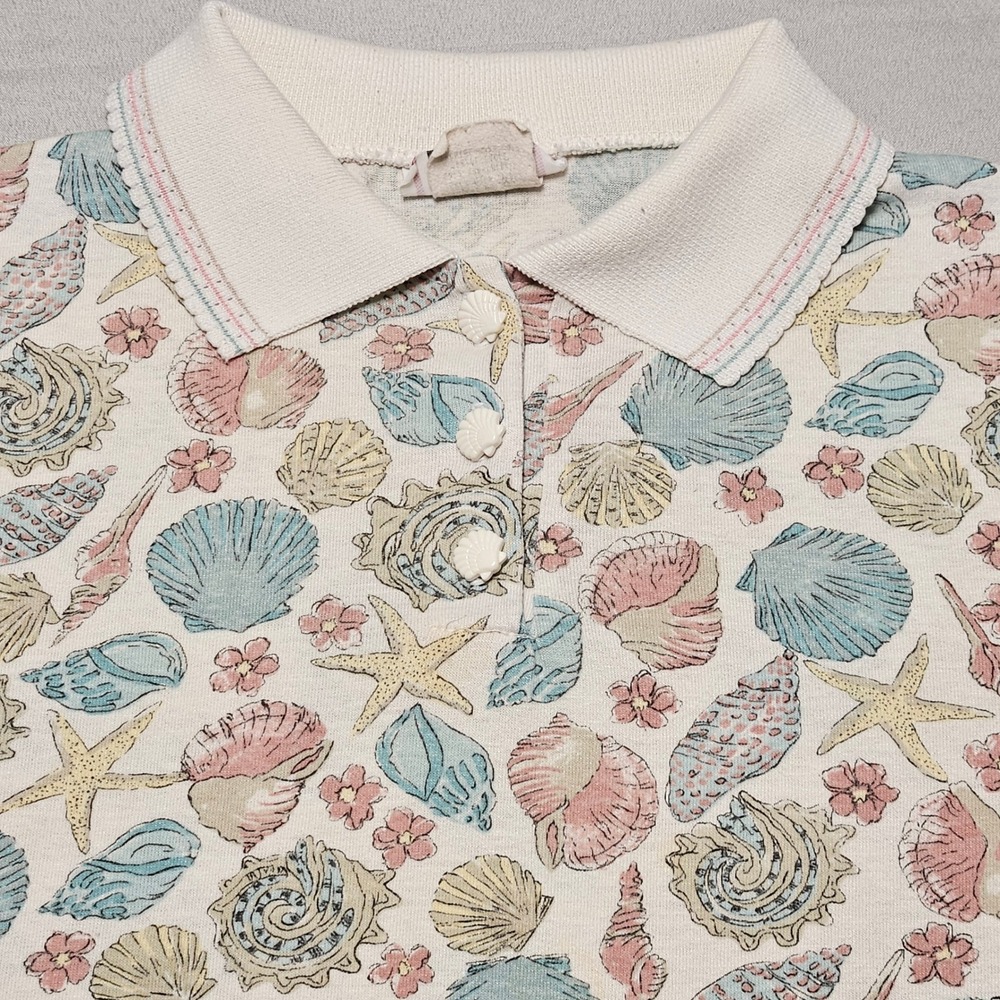 Cricket Lane Polo Shirt Womens Large Cream AOP Seashell Print Vintage 80s USA - Picture 2 of 9